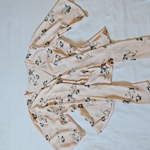 Wayf poplin floral top blouse size xsmall - Picture 13 of 16